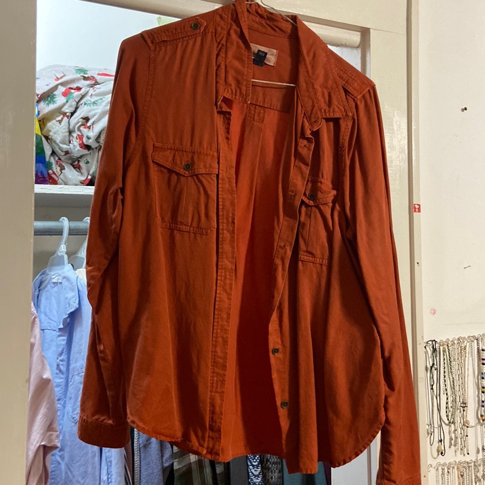 Medium Universal Thread top